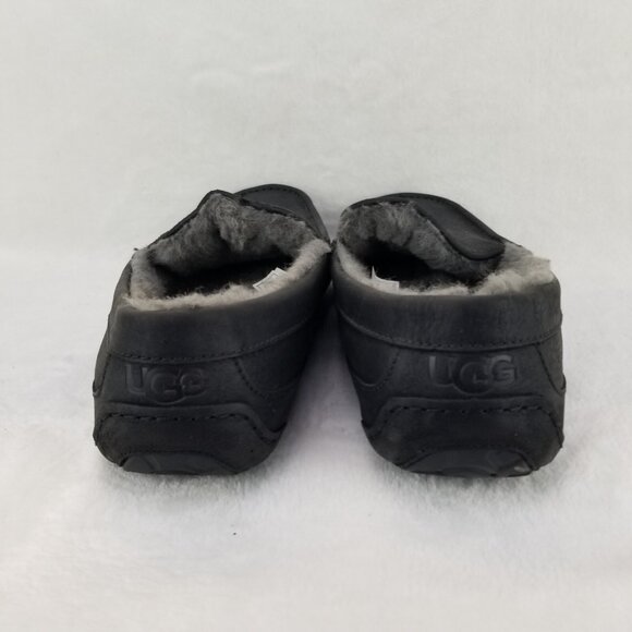 ✅UGG Ascot Black Leather Gray Sheepskin Lined Moc Toe Slippers Men’s 13 Comfort - Picture 10 of 12